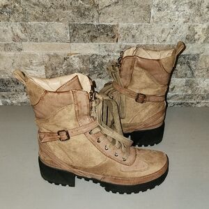 Azalea Wang Tan Boots